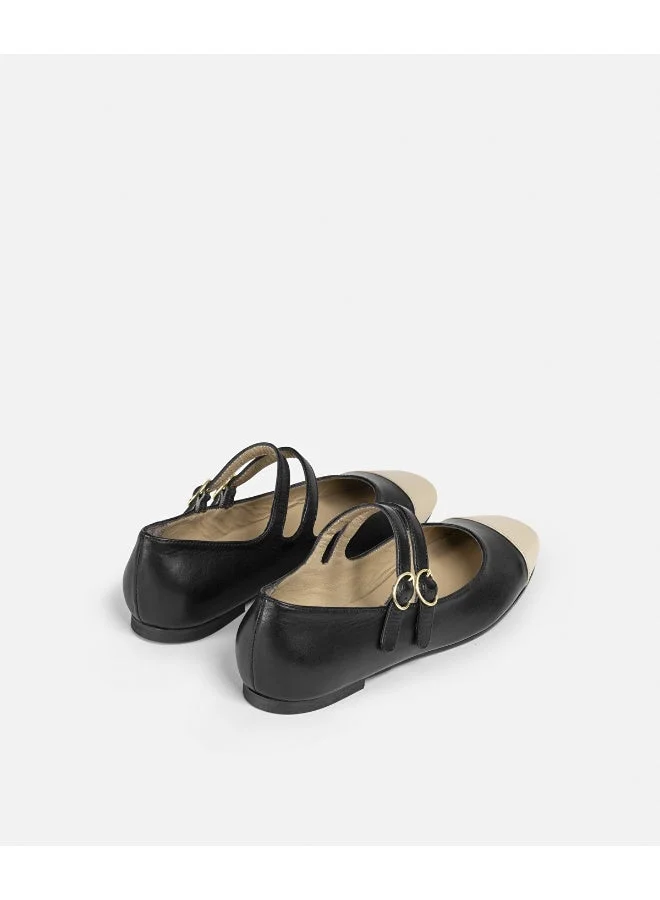 إبيكيول Color Block Flats With Straps