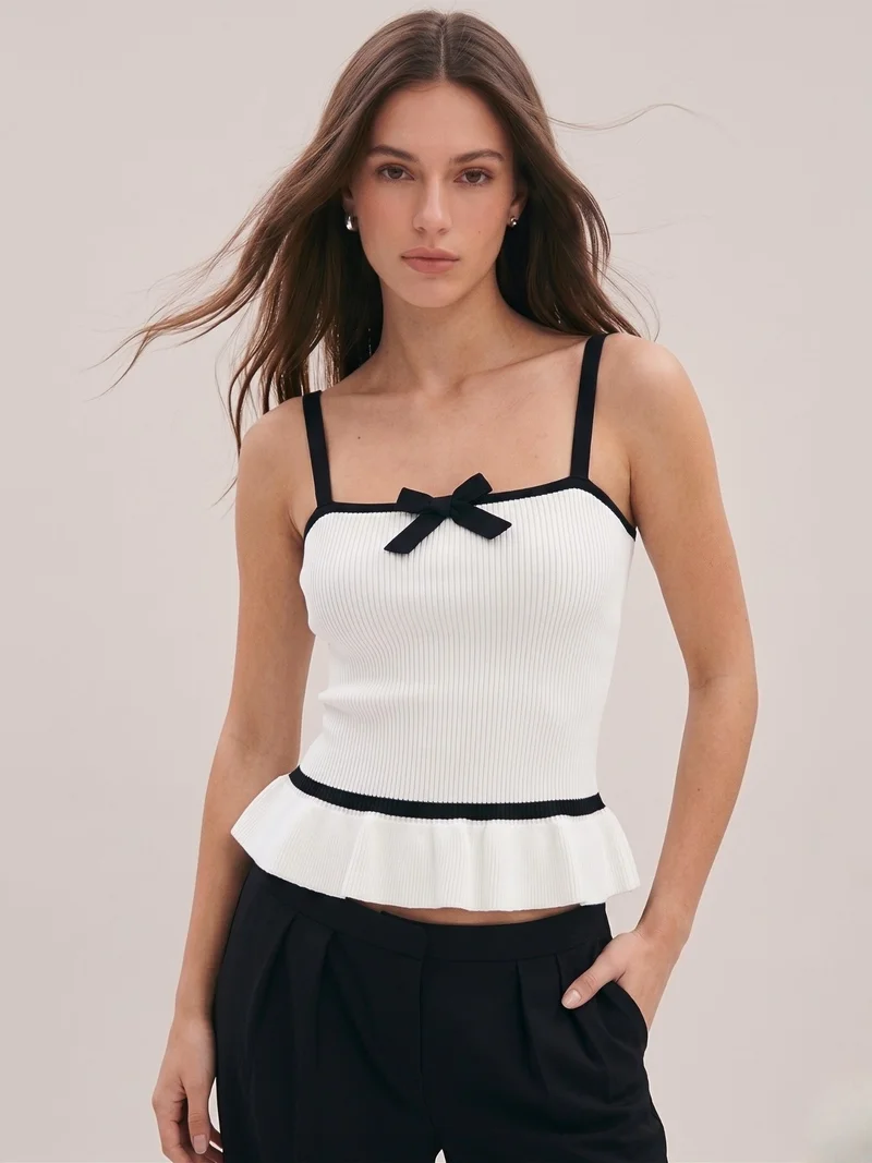 أوجيدر White Strappy Contrast Piping Peplum Top With Small Bow Detail