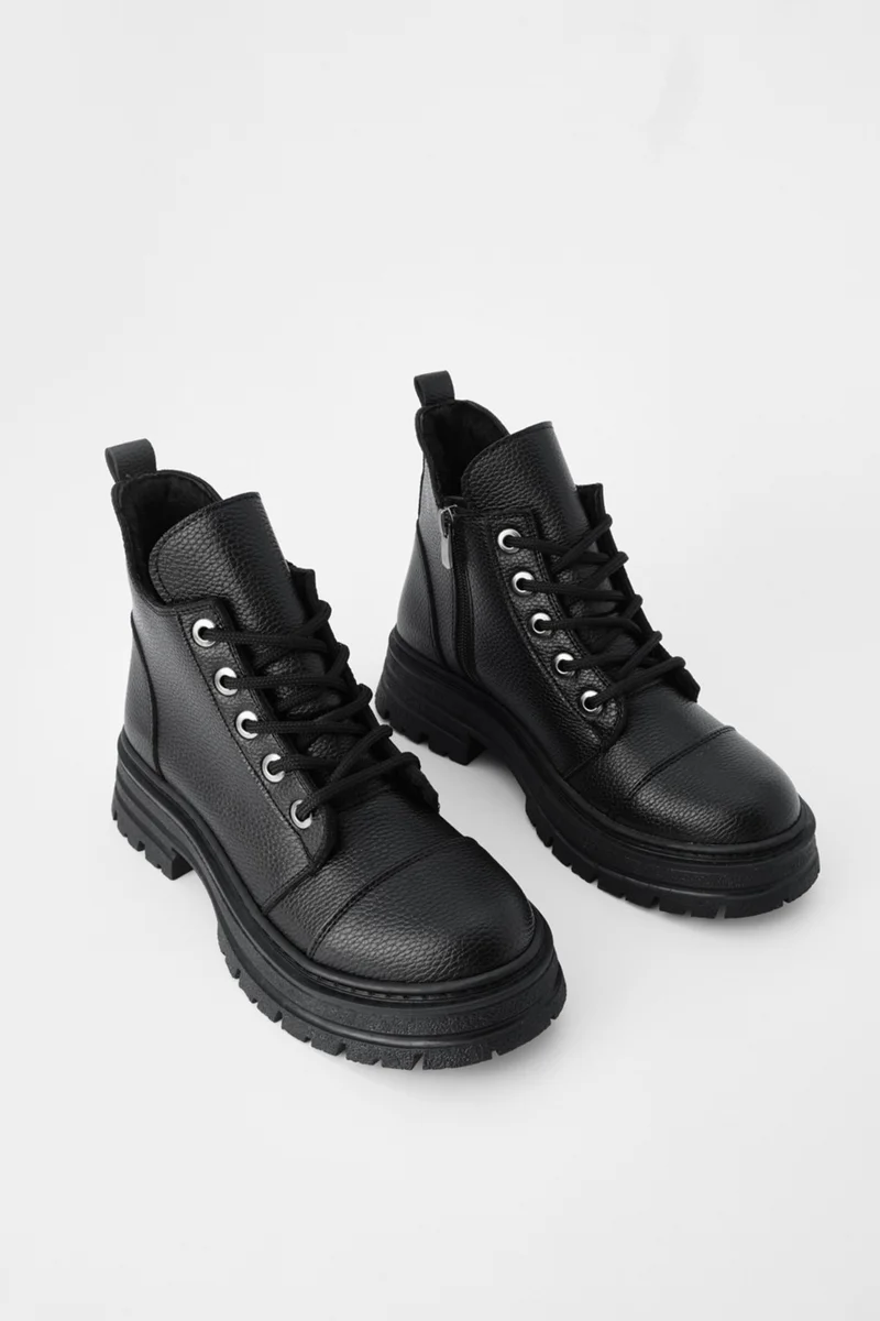 مارجين Margin Women's Lace-Up Thick Sole Boots Konifa