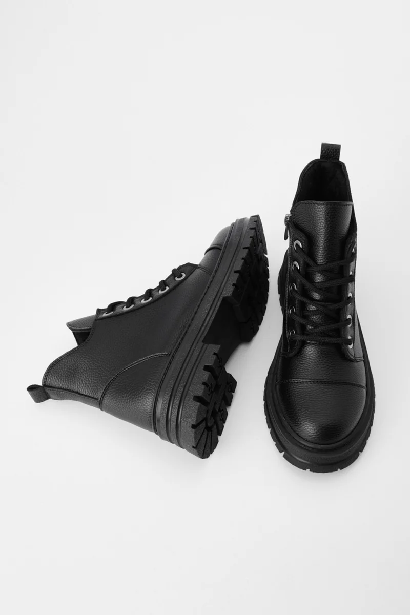 مارجين Margin Women's Lace-Up Thick Sole Boots Konifa