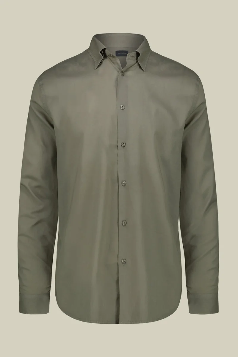 Men's casual shirt with a concealed button down collar in washed muslin fabric - Sage Green