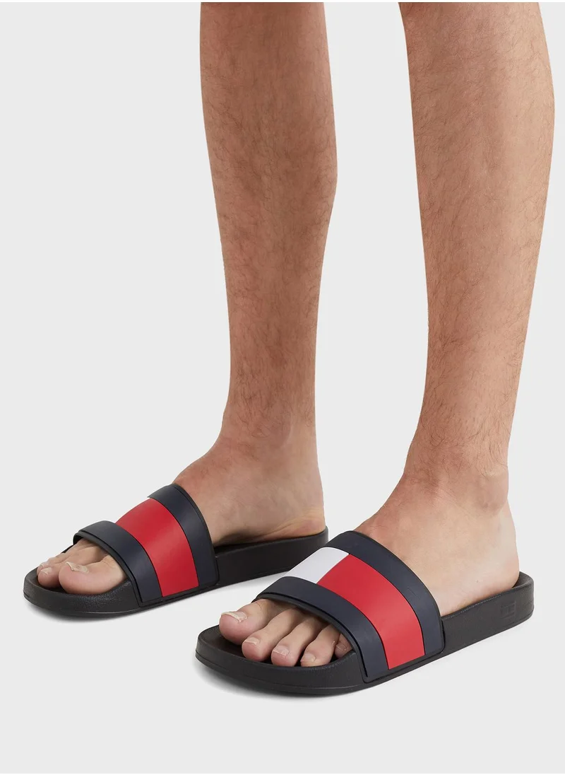 TOMMY HILFIGER RUBBER FLAG POOL SLIDES