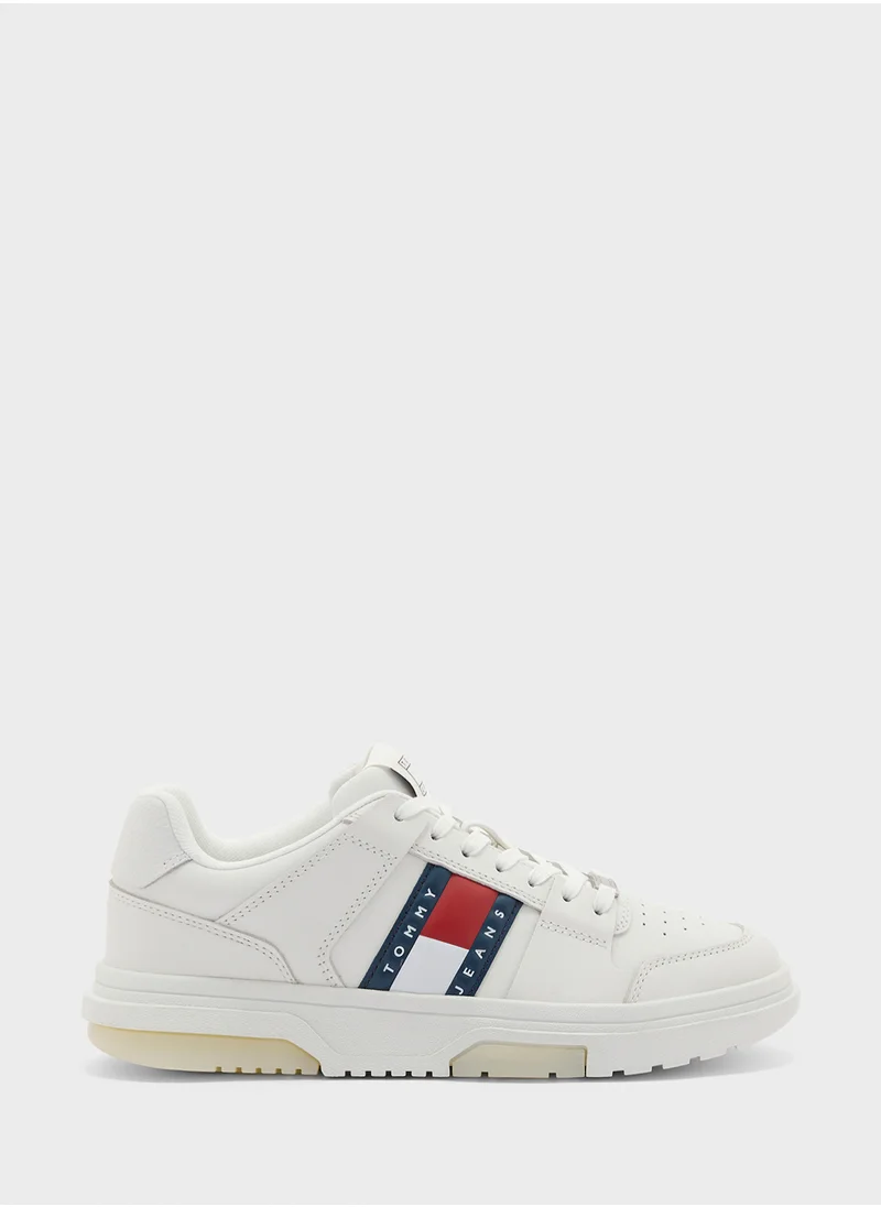 TOMMY JEANS Logo Detail Lace Up Low Top Sneakers