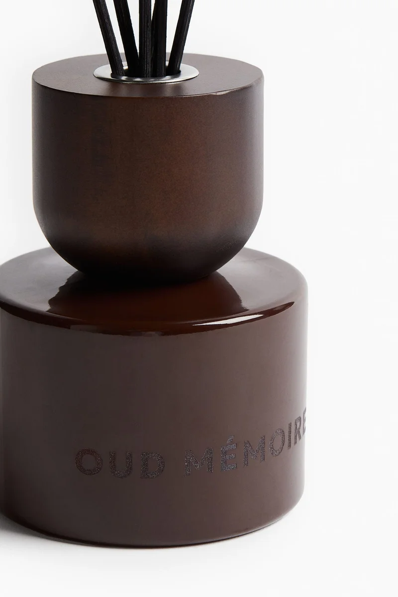 اتش اند ام موزّع عطور من الخيزران