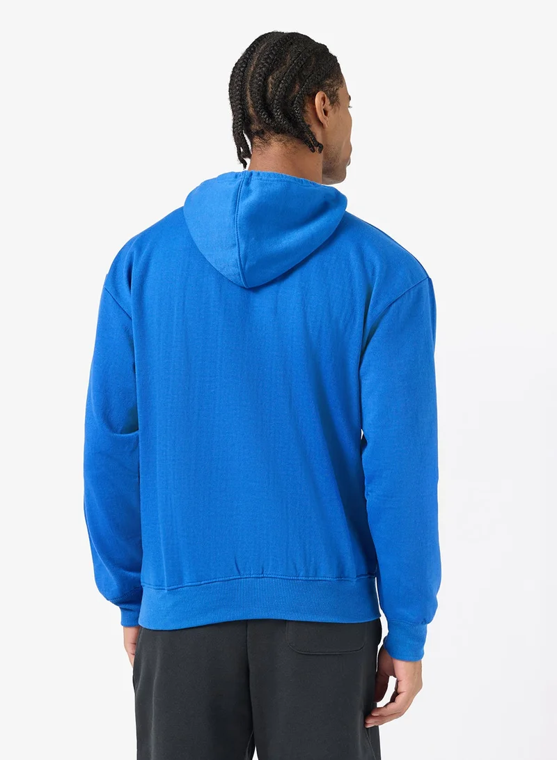 فورورد هودي برسومات كبيرة الحجم