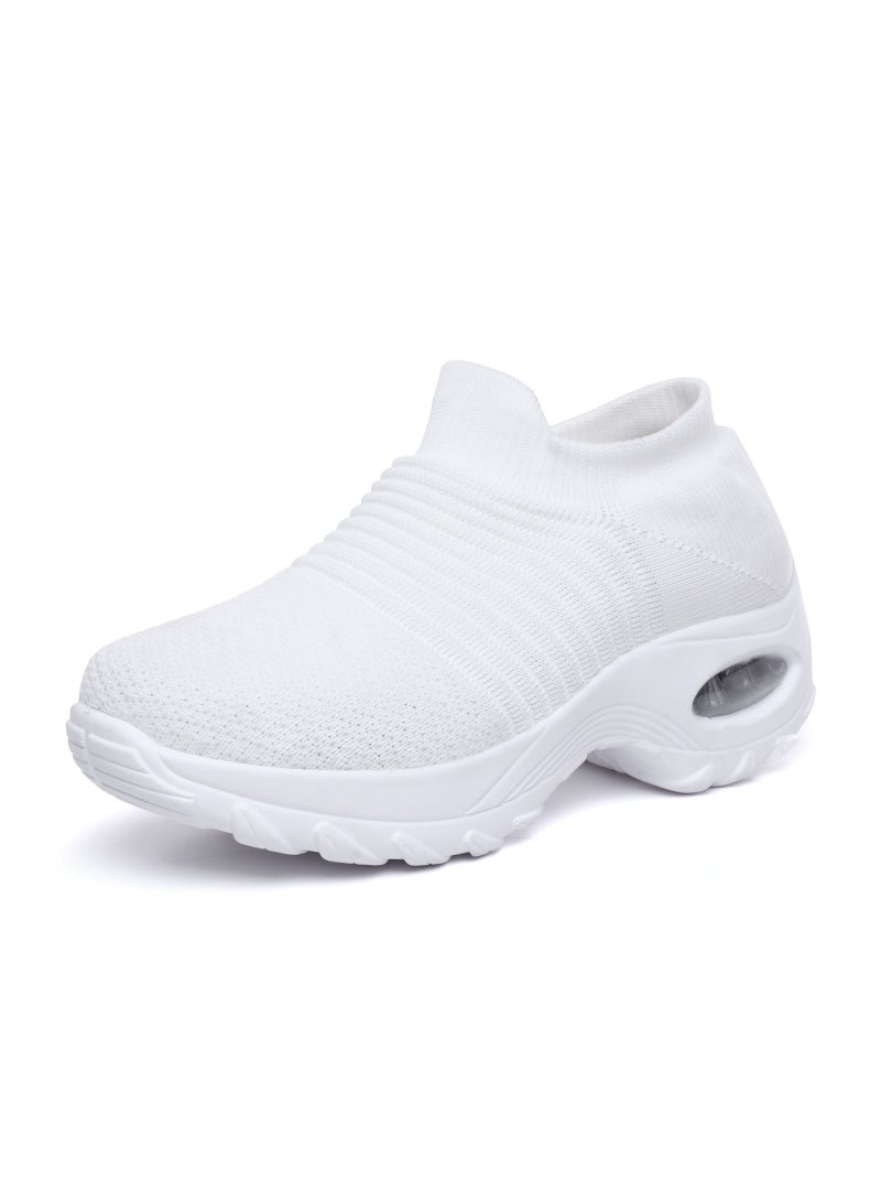Loquat Air Cushion Fly Woven Light Weight Sports Shoes For Women  - Image 1