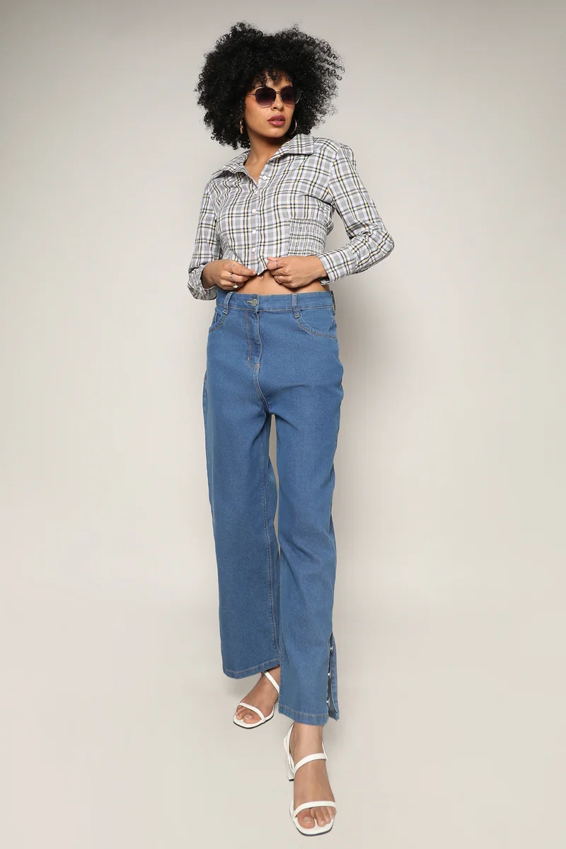 Campus Sutra Women's Olive Green Tartan Plaid Cinched Cropped Shirt