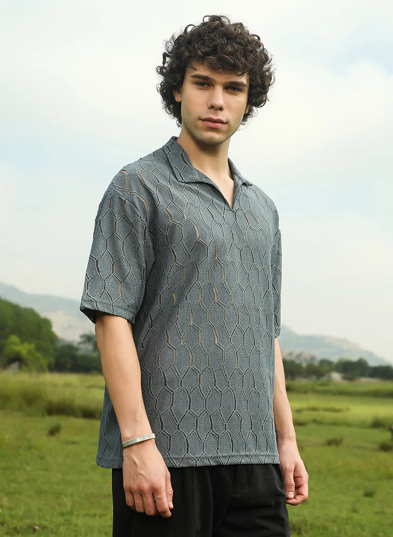 Campus Sutra Campus Sutra Men's Moon Grey Honeycomb-Knit Polo T-Shirt For Casual Wear | Polo Neck | Short Regular Sleeves | Pull On Closure | T-Shirt Crafted With Comfort Fit For Everyday Wear