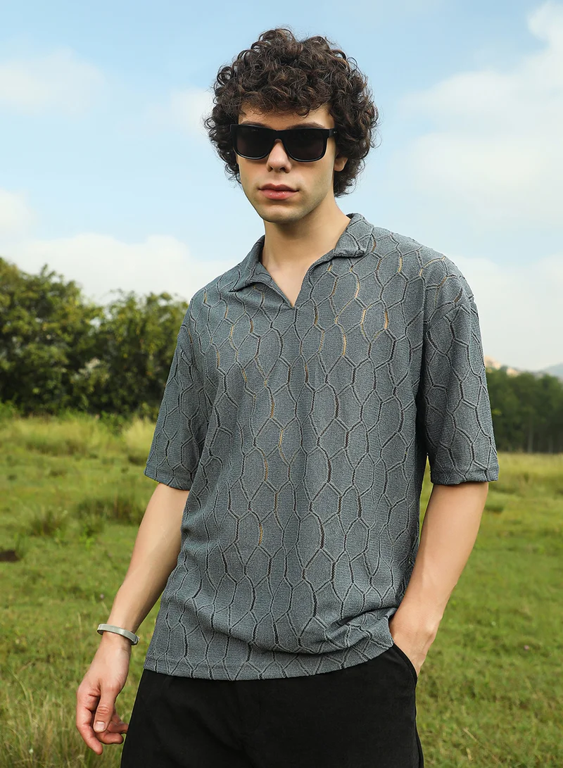 Campus Sutra Campus Sutra Men's Moon Grey Honeycomb-Knit Polo T-Shirt For Casual Wear | Polo Neck | Short Regular Sleeves | Pull On Closure | T-Shirt Crafted With Comfort Fit For Everyday Wear