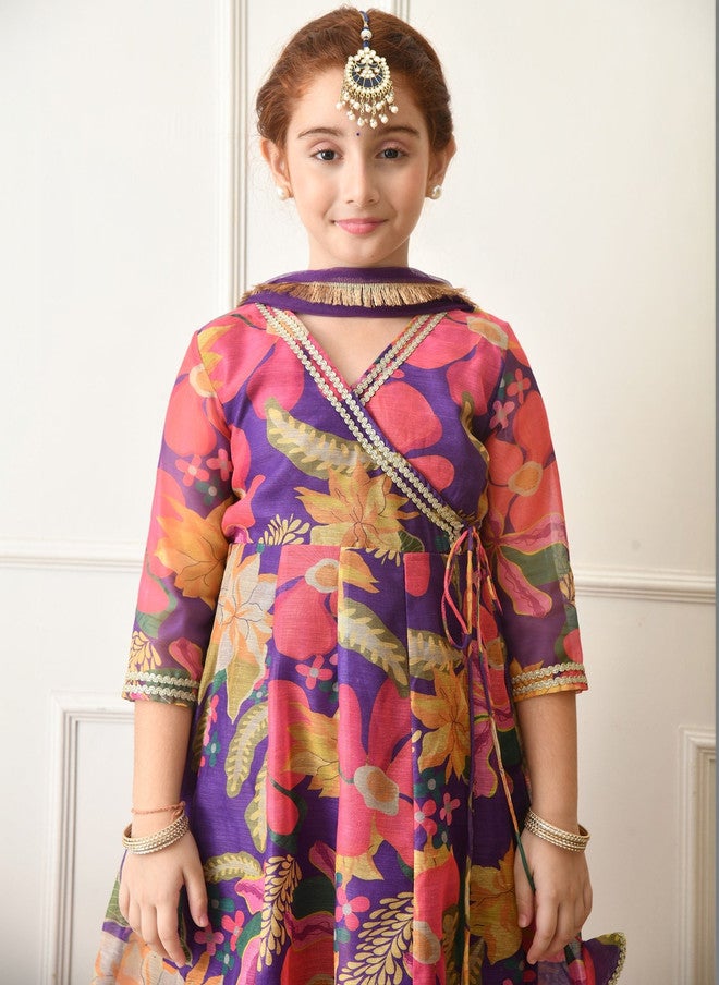 Indi-Loom Couture Girls Floral Printed Angrakha Gotta Patti Kurta with Sharara & Dupatta - Image 3