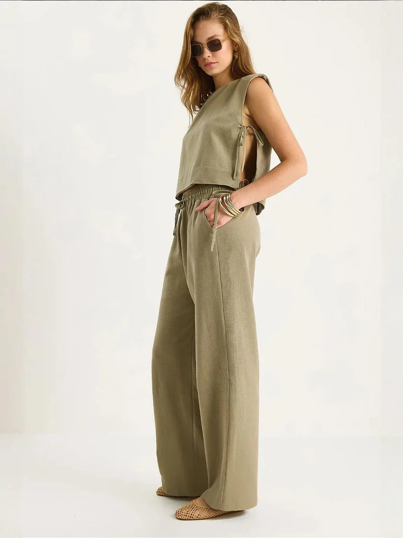 LUCCI Crew Neck Tie Closure Two-Piece Co-ord Set with Wide Leg Pants