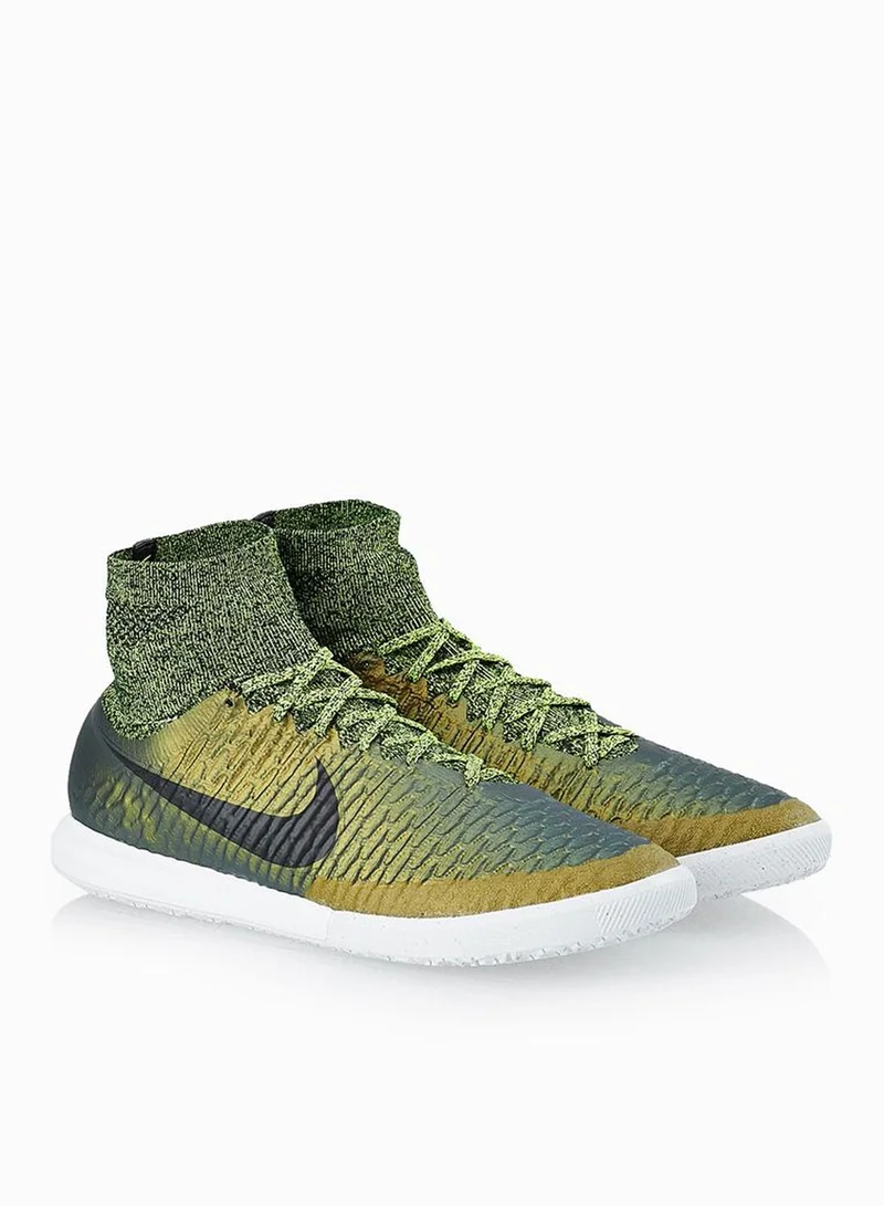 Nike Magistax Proximo IC