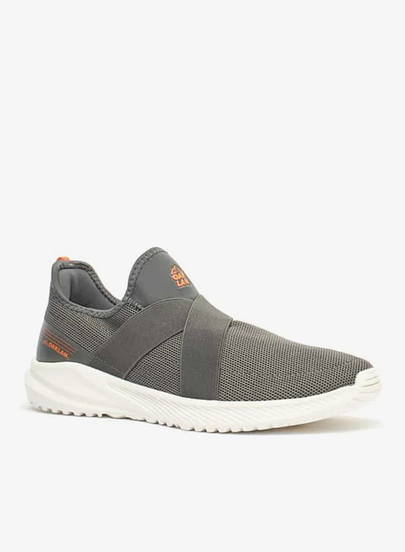 Men Logo Detail Slip-On Sports Shoes with Pull Tabs