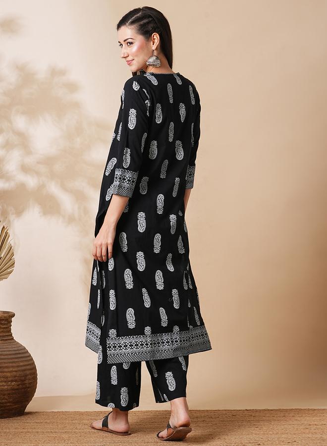 جلو باص طقم كورتا مستقيمة للعمل بطبعة شرقية كاملة مع بنطال واسع - Image 3