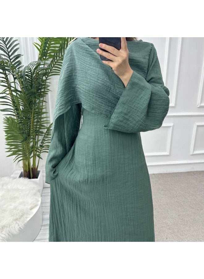 Women Solid Crinkle Layered Abaya Set Flared Sleeve Cape Maxi Dress With Brooch - Image 2