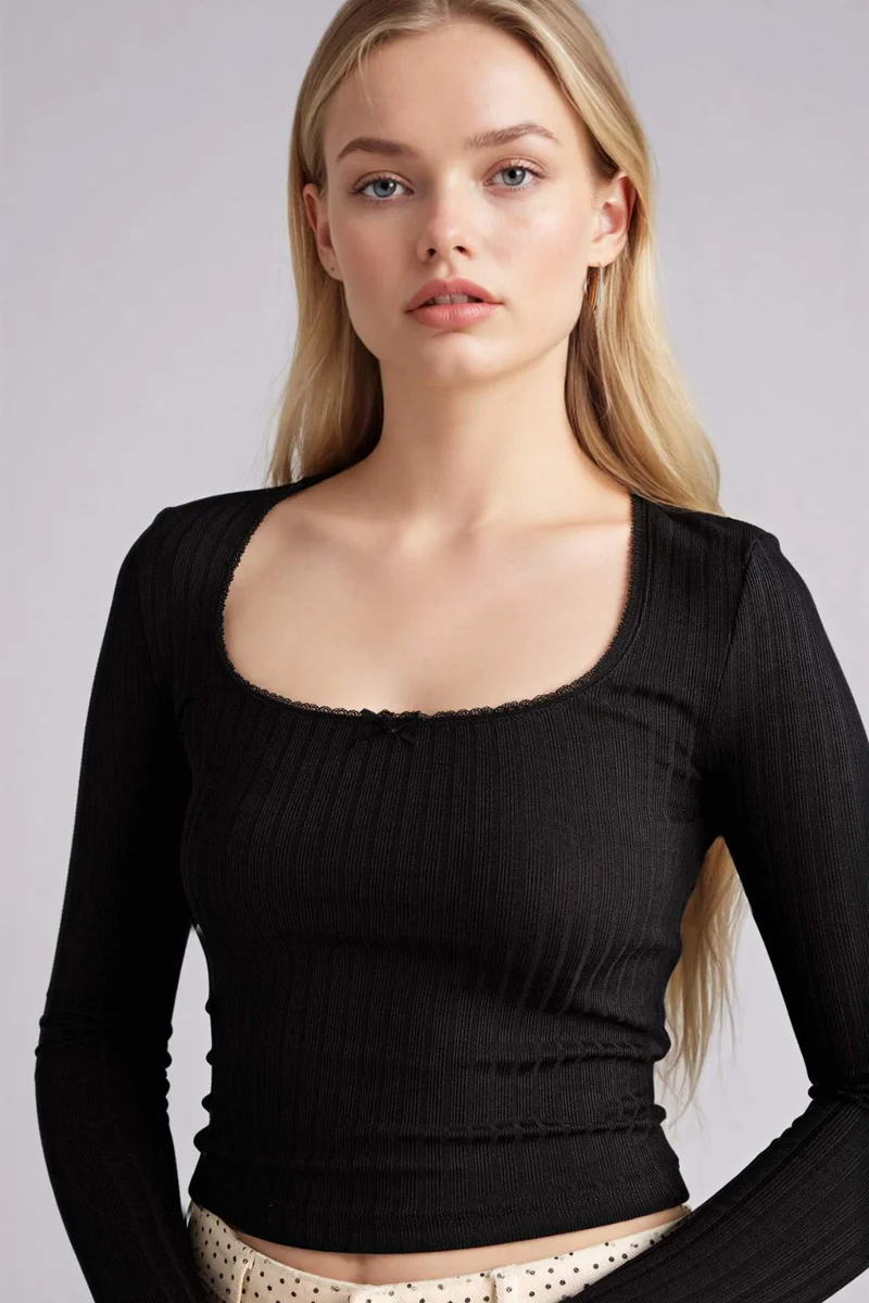 DeFacto Fitted U Collar Long Sleeves T-shirt