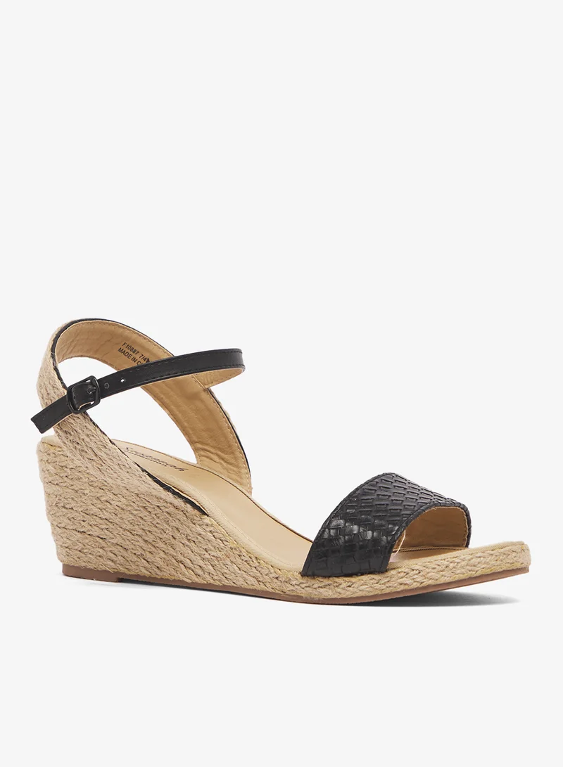 Savannah Collection Mid Wedged Casual Sandal