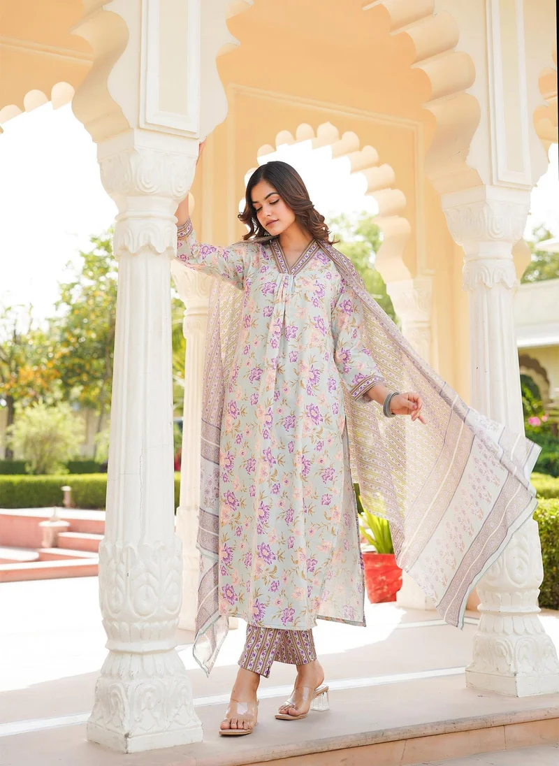 ZERESOUQ Green Rayon Blend Floral Printed Straight 3-Piece Kurta Set
