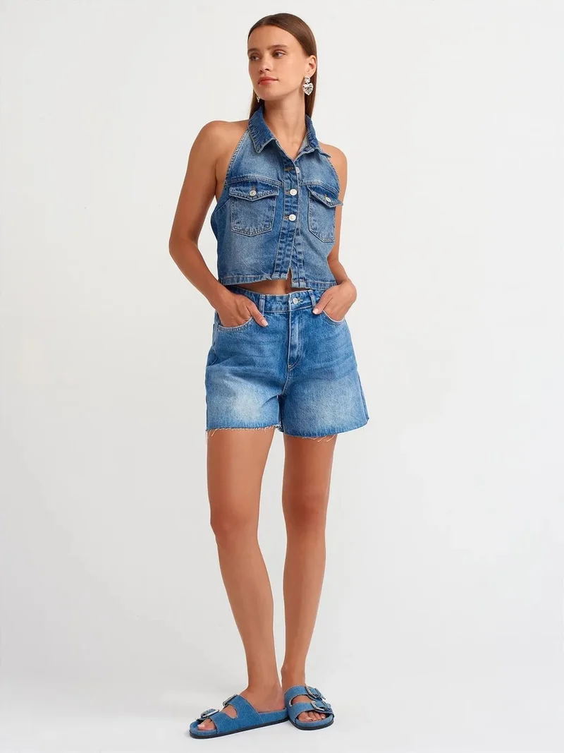 ديلفين Dilvin High-Waist Denim Shorts With Button Closure