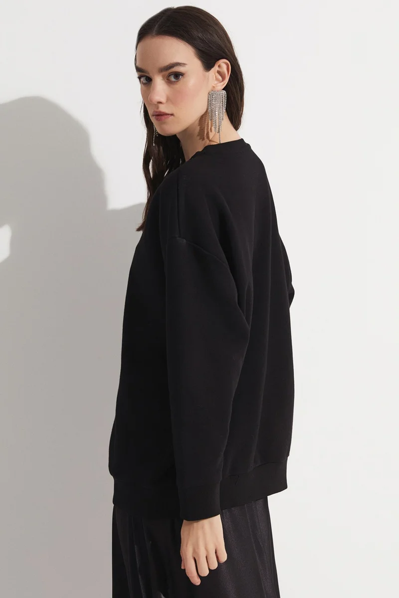 جون Women's Cotton Blend Oversize/Wide Pattern Crew Neck Basic Knitted Sweatshirt