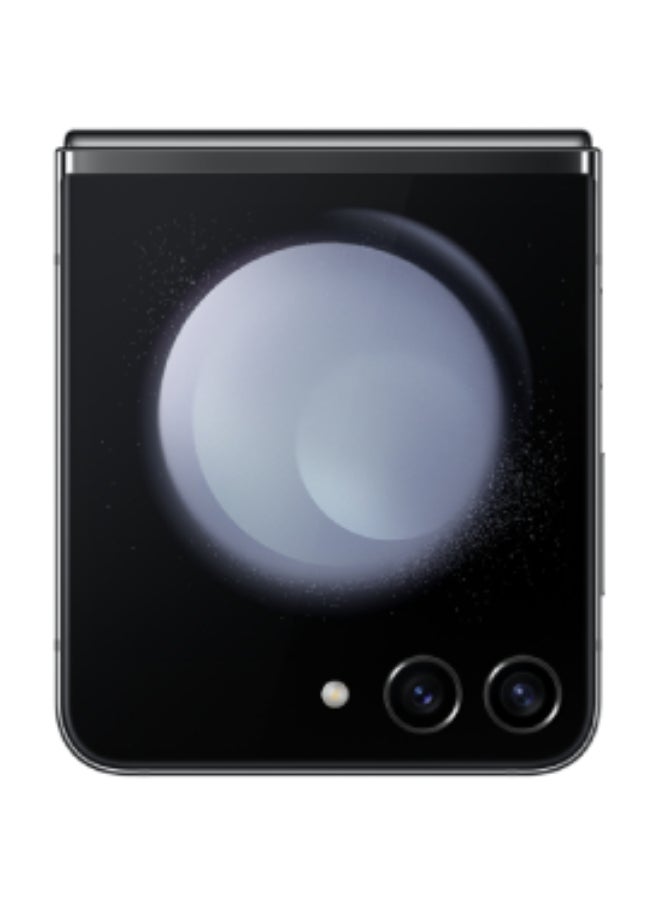 سامسونج هاتف Galaxy Z Flip 5 ثنائي الشريحة، جرافيت/رمادي، وذاكرة وصول عشوائي (RAM) سعة 8 جيجابايت، وذاكرة داخلية 256 جيجابايت، يدعم تقنية 5G - إصدار الشرق الأوسط - Image 4