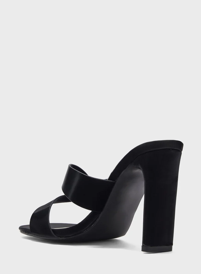 Ginger Twisted Front Mule Sandal