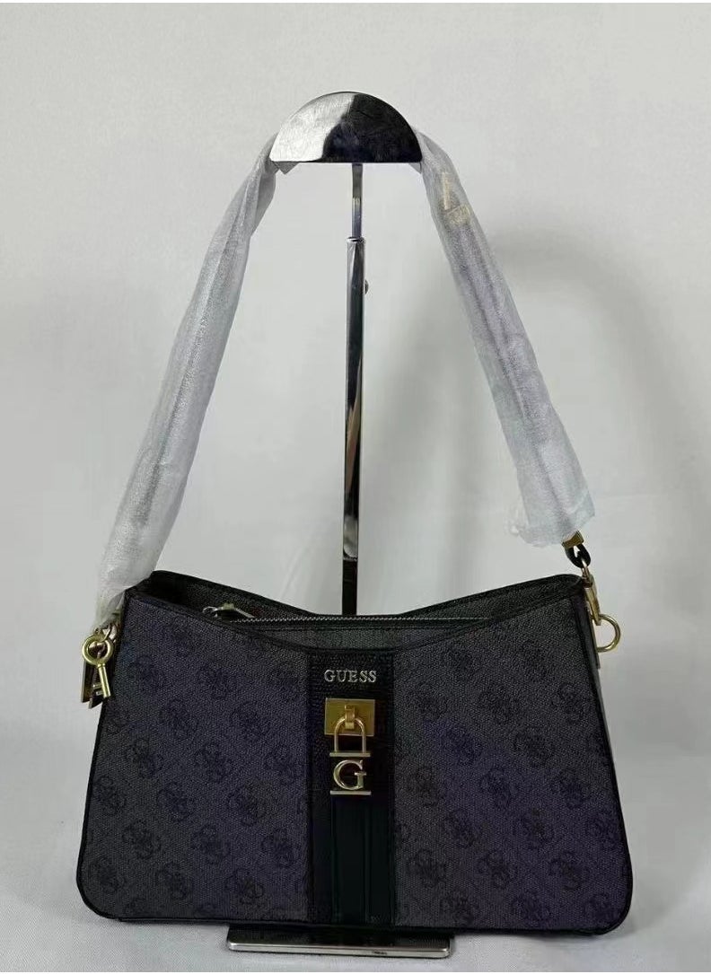 GUESS - Sophisticated Guess Crossbody Purse: The Perfect Accessory For Any Occasion - Image 1