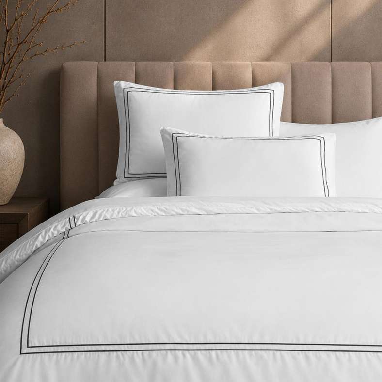 Pan Home HH Radiant 300TC Tencel Embroidered 3-Piece King Duvet Cover Set 230x220cm - White/Black - 121KEM9900843 - Image 2
