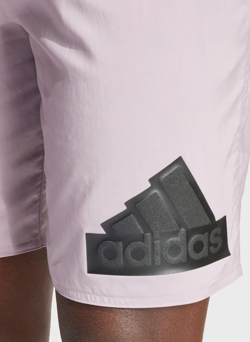 adidas شورت سباحة مزين بشعار العلامة التجارية