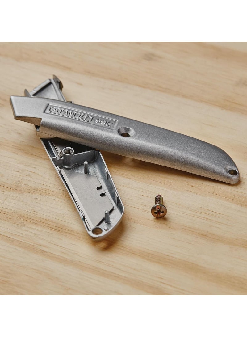 STANLEY Classic 99 Utility Knife, Retractable, 6-Inch, (10-099) - Image 4