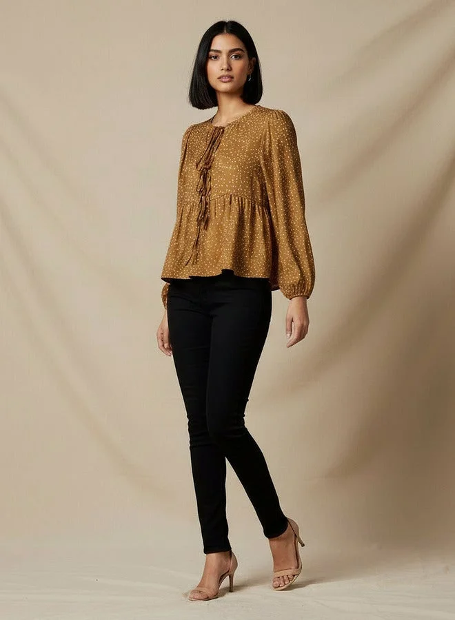 سبلاش فيڤ بلوزة بقصة عادية بطبعة منقطة