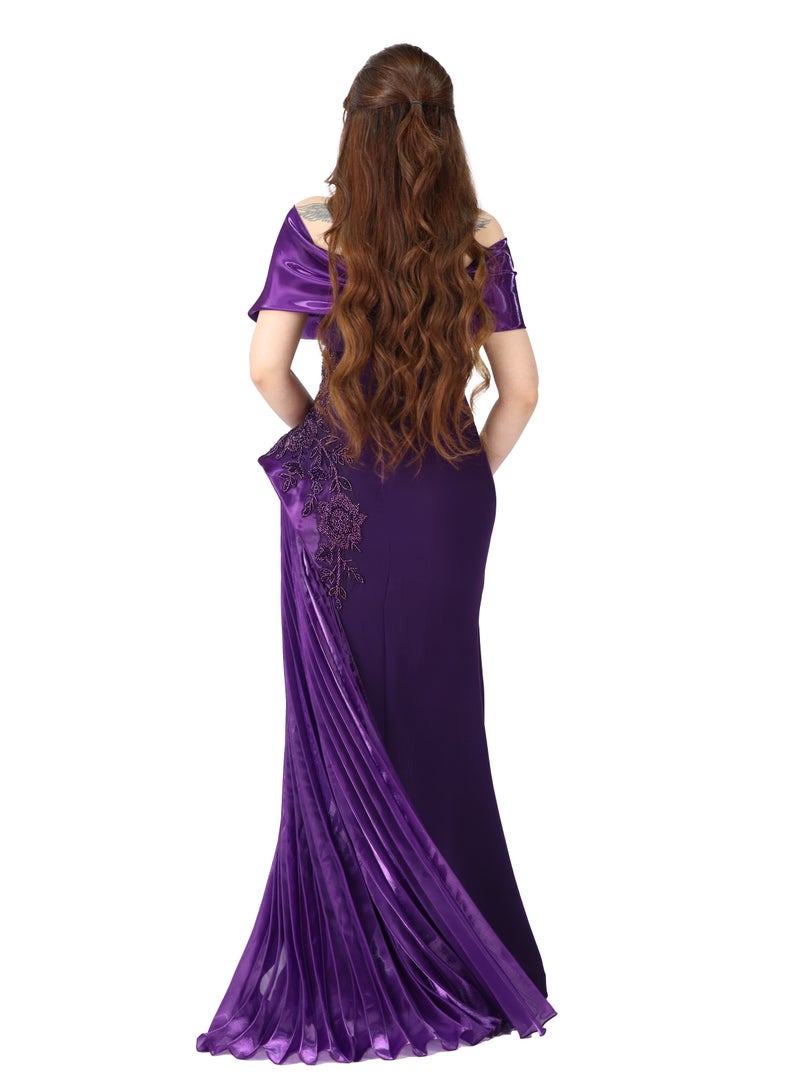 المصمم الحديث فستان سهرة مطرز فاخر تميّزي بإطلالة فخمة واستثنائية مع هذا الفستان الراقي المصمم بعناية ليناسب ذوق المرأة الراقية اللي تحب التفاصيل الناعمة والبارزة في نفس الوقت - Image 3