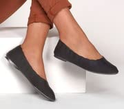 SKECHERS سكيشرز نساء كليو بيويتشد - حذاء باليه مسطح محبوك هندسياً، أسود، 9.5 أمريكي - Image 2