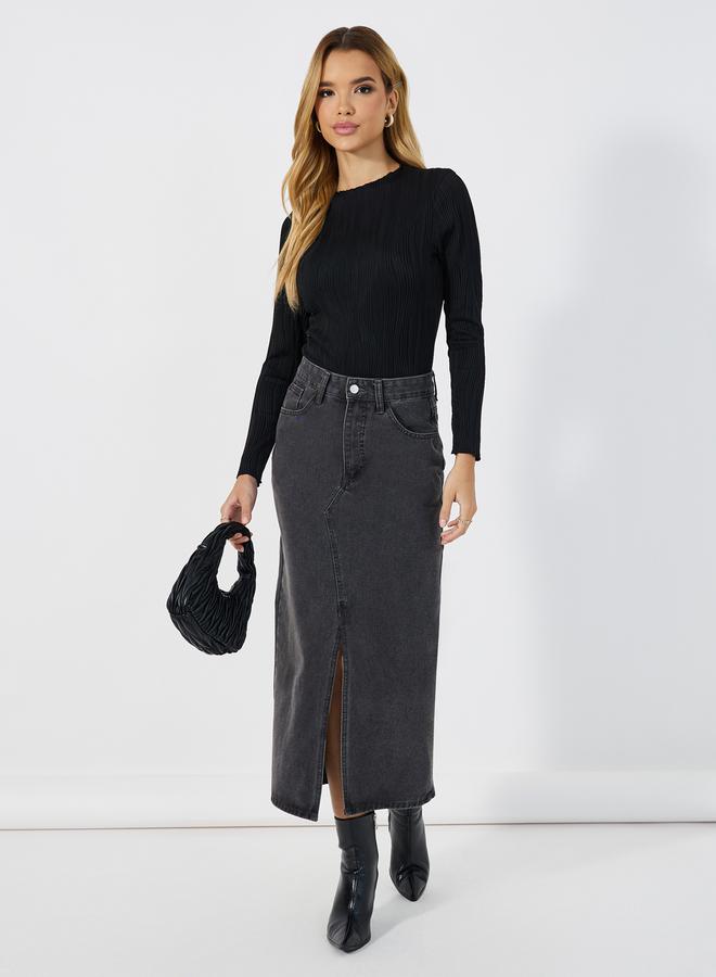 Styli Textured Round Neck Long Sleeved Bodysuit  - Image 2