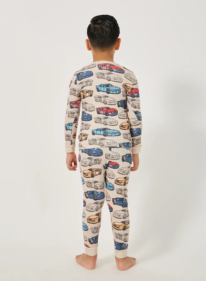 Styli Graphic Print Round Neck T-Shirt and Shorts Pyjama Set