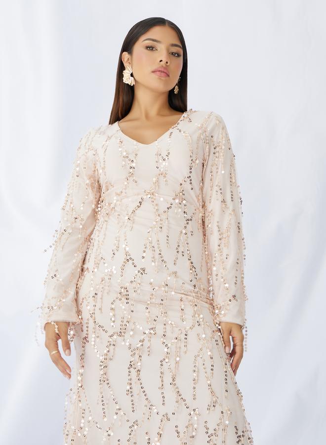 Styli Sequin Embellished Long Sleeves Mermaid Maxi Dress - Image 3