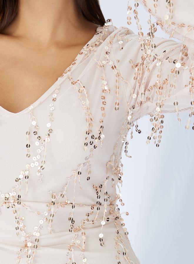 Styli Sequin Embellished Long Sleeves Mermaid Maxi Dress - Image 4