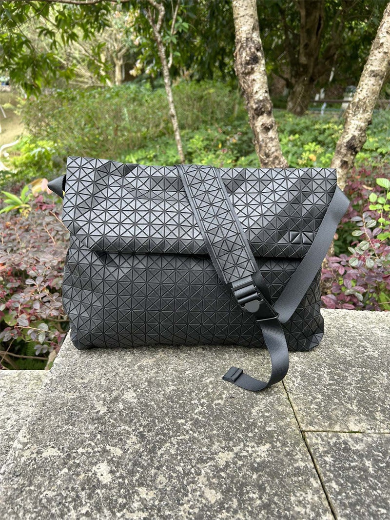 New Froggy Silicone Messenger Bag Geometric Rhomboid Unisex One-Shoulder Crossbody Briefcase - Image 1