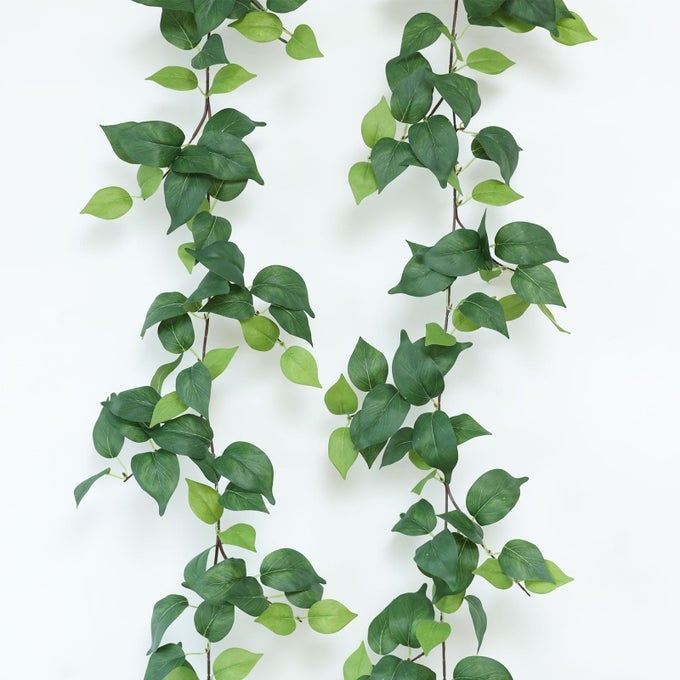 2 STRANDS ARTIFICIAL SCINDAPS VINES GARLAND 73 FAKE VINE WITH SILK GREEN LEAVES FAUX EVERGREEN HANGING PLANTS GREENERY DECORATION FOR PARTY WEDDING BEDROOM HOME WALL ROOM DECOR SCINDAPSUS