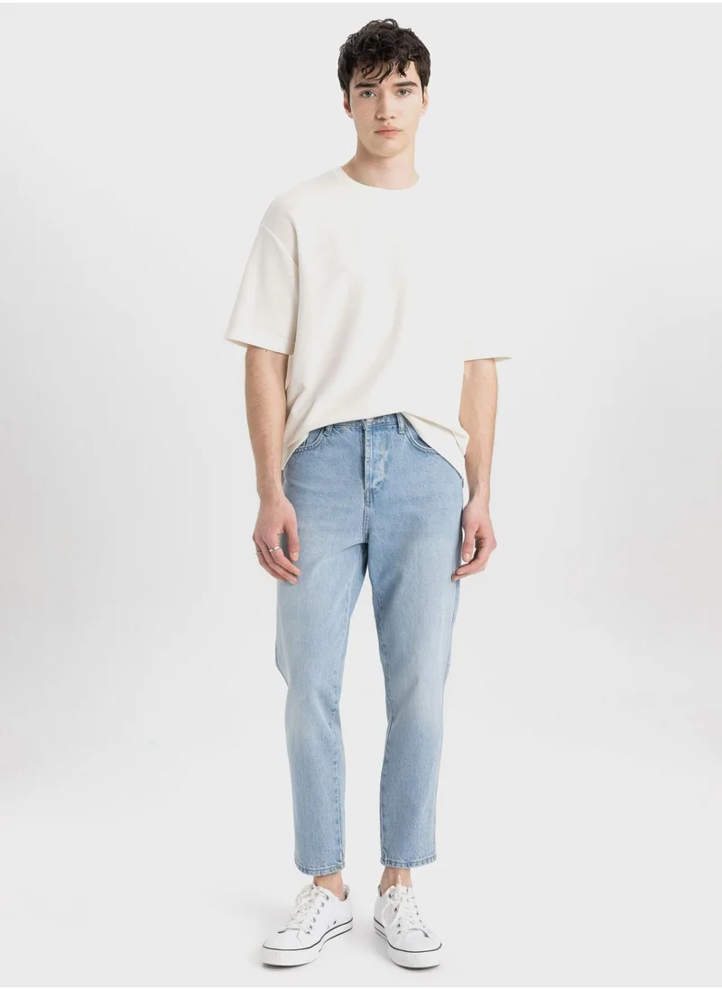ديفاكتو Comfort Fit Crew Neck T-Shirt