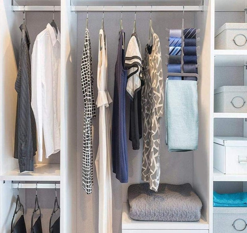 HOUSE DAY Velvet Hangers with Tie Bar 20 Pack Ivory, Clothes Hanger Non-Slip, Space Saving Felt Hangers for Pants, Coat, Suits, Shirt, Scarf, No Hanger Marks. - Image 3