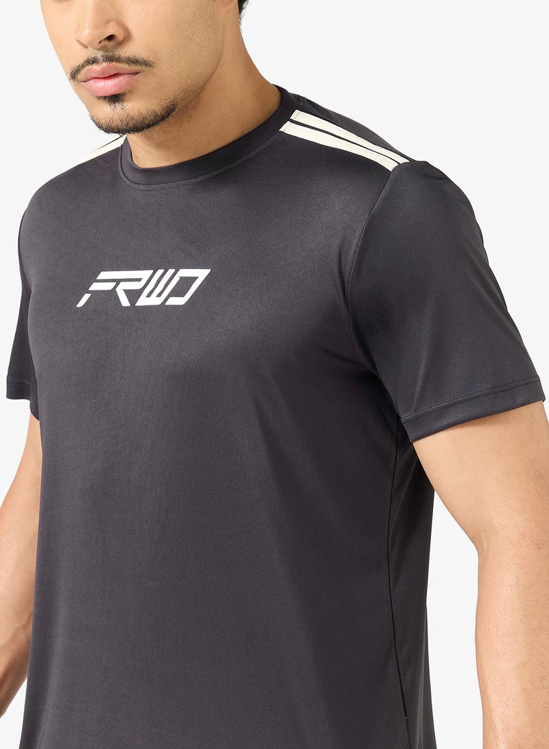 FRWD Training Activewear T-Shirt - Image 3