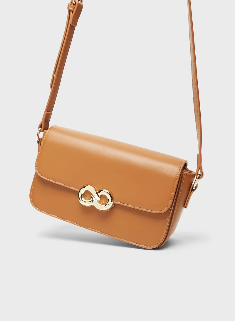 شو اكسبرس Flap Over Crossbody
