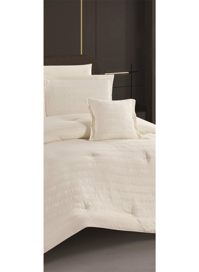 MARK Double  comforter set for a luxurious hotel experience, made of microfiber, size 240*260 cm - Image 3