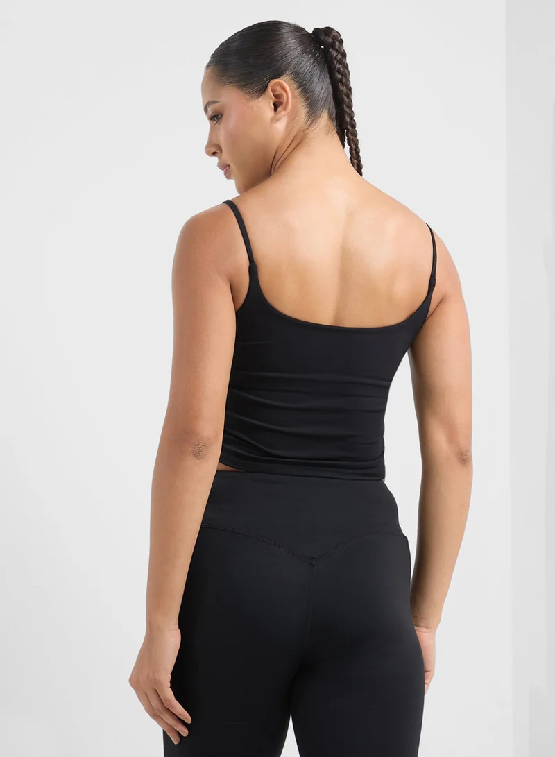 فورورد بلوزة كامي مزمومة بقصة ضيقة