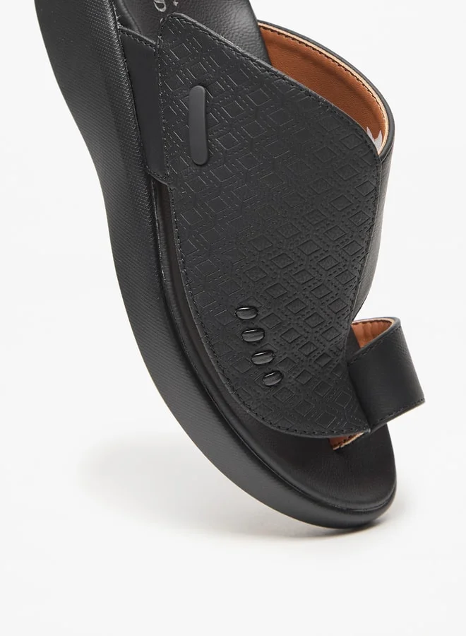 دوتشيني Boys Textured Slip-On Arabic Sandals