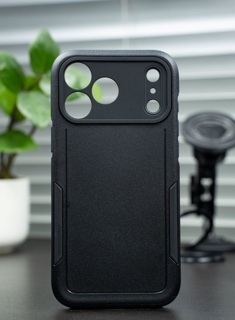 RADSUN Magnetic Armored Case for iPhone 17 Pro – Dual-Layer TPU + PC Rugged Shockproof Cover with Camera Protection – Black - Image 3