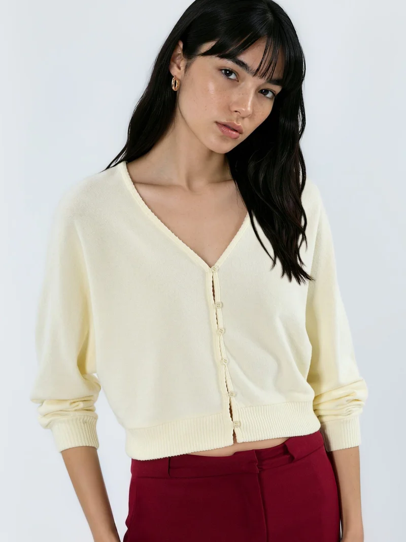 بوسيم BUSEM V-Neck Ribbed Crop Cardigan