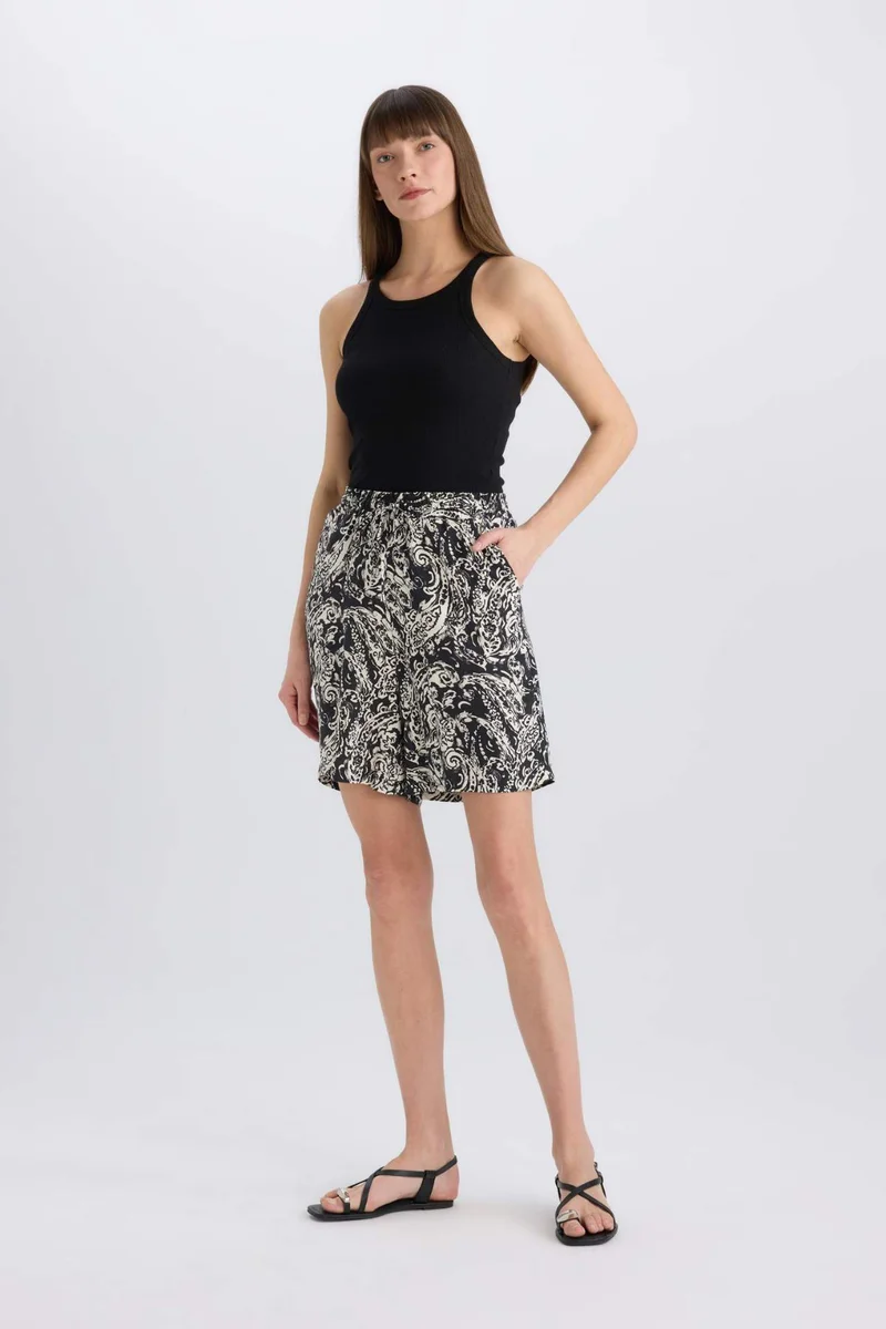 ديفاكتو High Waist Wide Leg Viscose Shorts