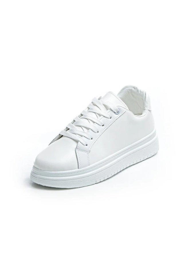 سنيكرز رجالي جلد – تصميم بسيط وعصري - Image 3